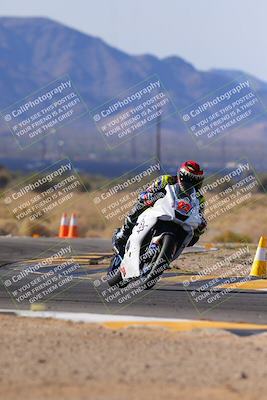 media/Dec-17-2023-CVMA (Sun) [[bf0c04832d]]/Race 3 Supersport Middleweight/